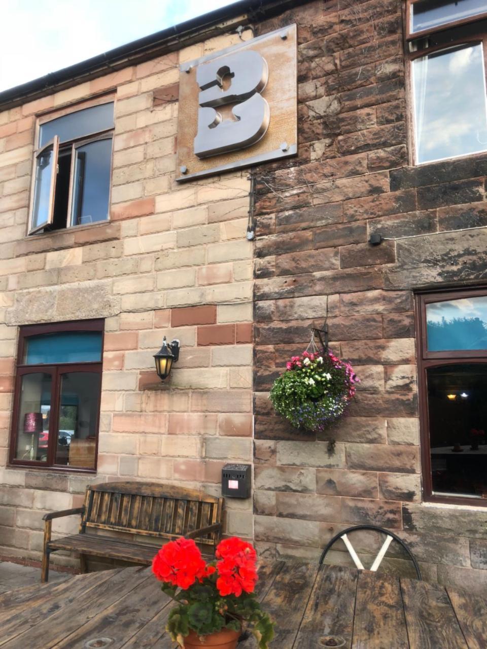مبيت وإفطار ألتون The Blacksmith Arms المظهر الخارجي الصورة