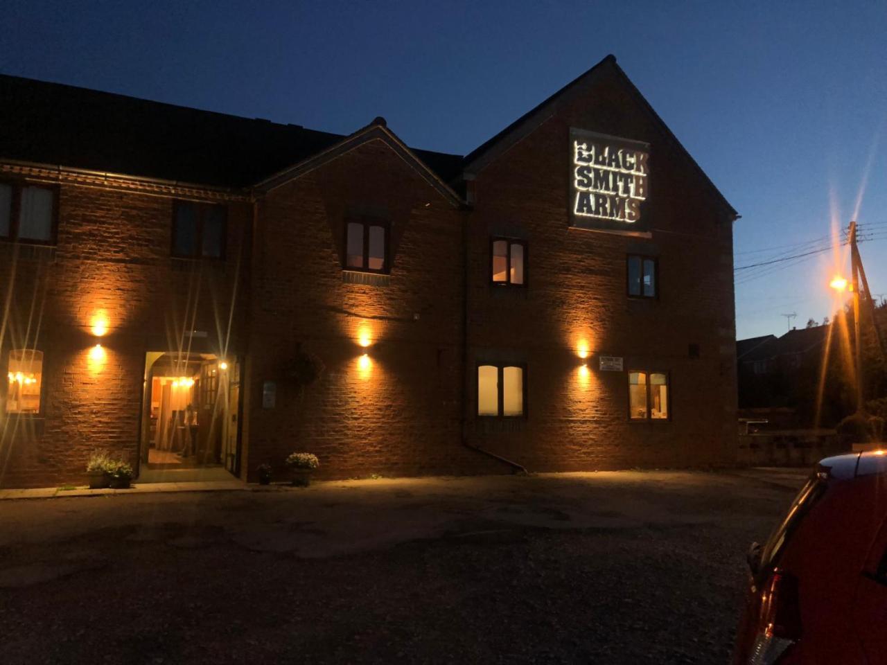 مبيت وإفطار ألتون The Blacksmith Arms المظهر الخارجي الصورة